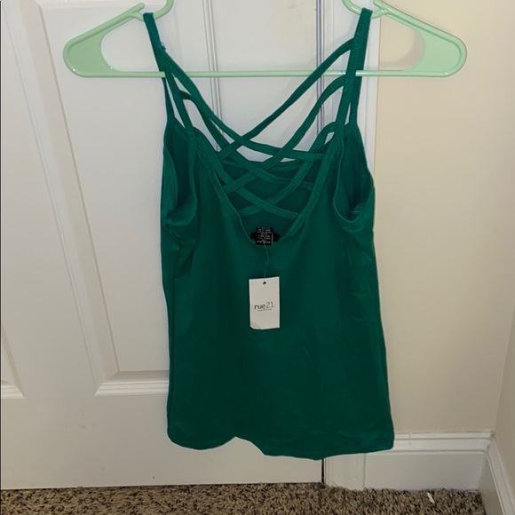 tank top - Picture 2 of 2